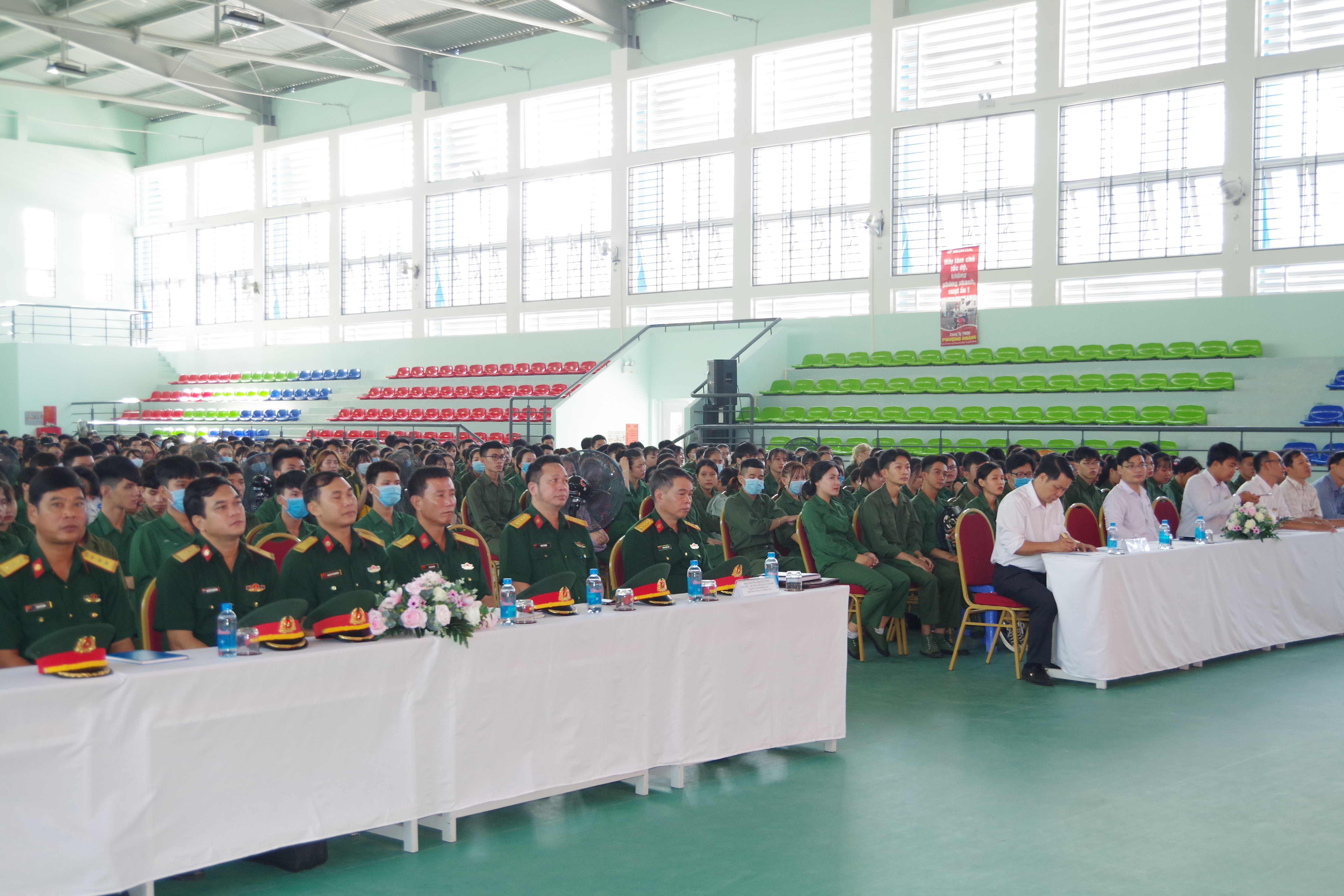 Trung tâm GDQP&AN: Khai mạc khóa học giáo dục quốc phòng và an ninh cho sinh viên Trường Cao đẳng Du lịch Nha Trang.