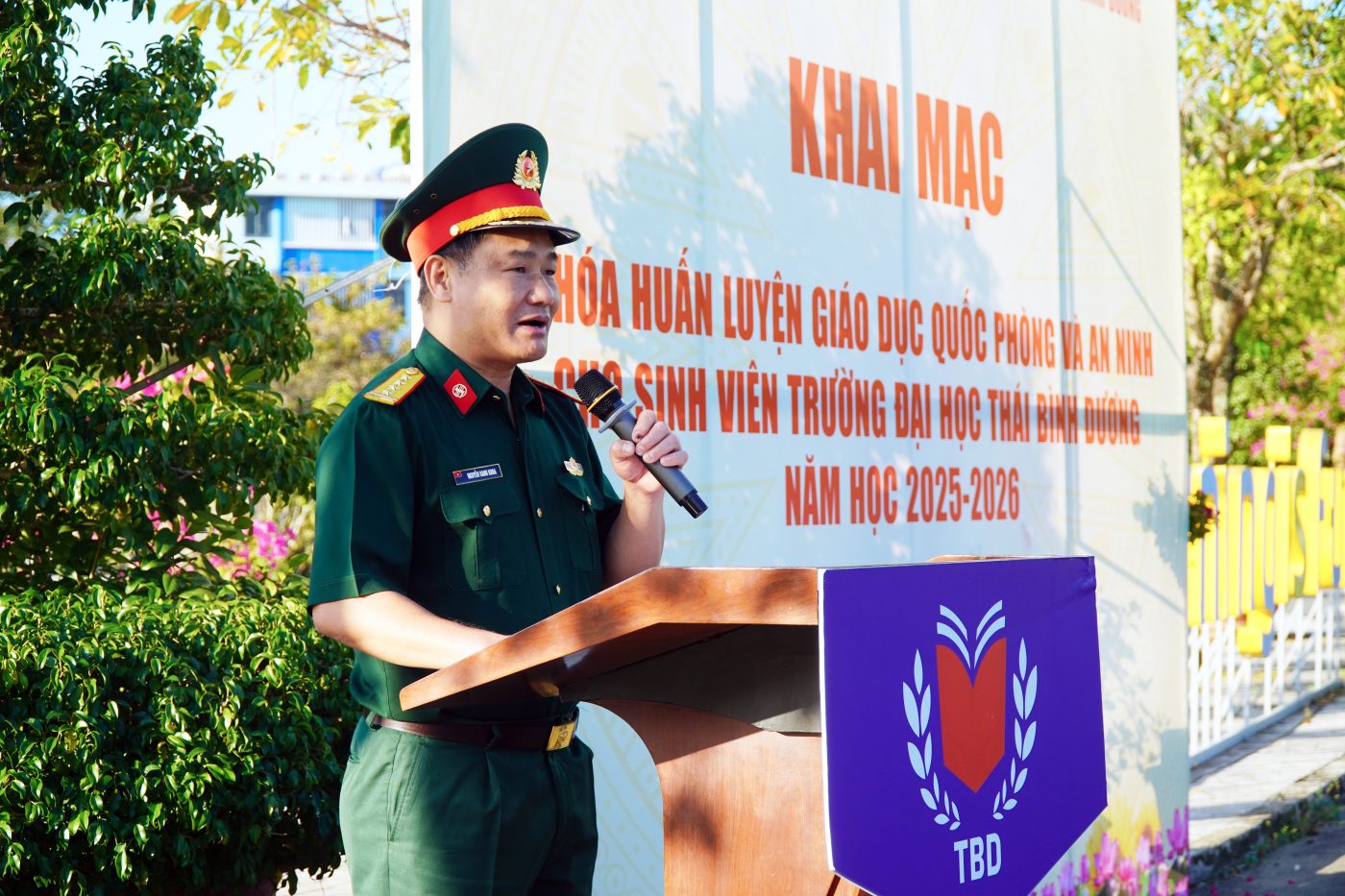 Trung tâm GDQP&AN: Khai mạc khóa học huấn luyện Giáo dục quốc phòng và an ninh cho sinh viên Trường Đại học Thái Bình Dương năm học 2025 - 2026